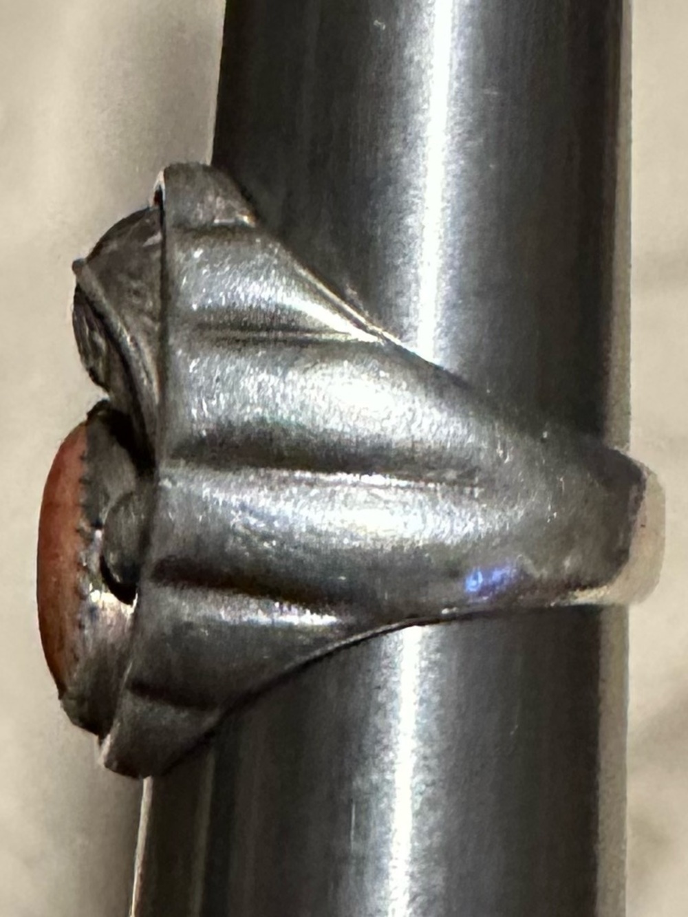 Vintage Native American Men's Sterling Silver & Coral Heavy-Solid Ring size 10.5 - Picture 3 of 7